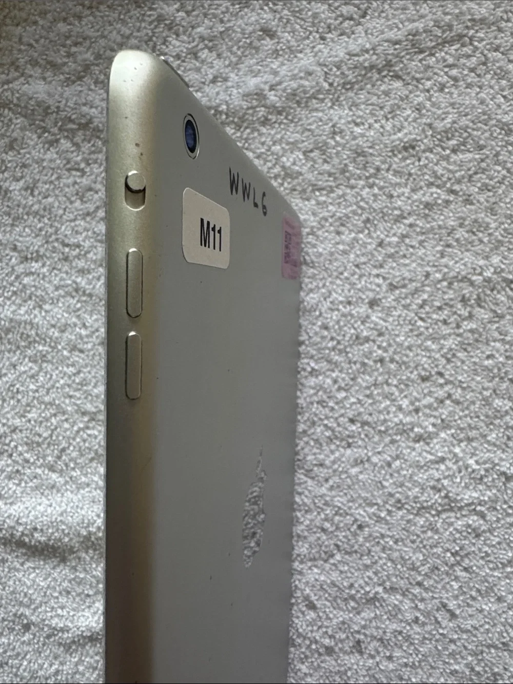 Apple excellent used